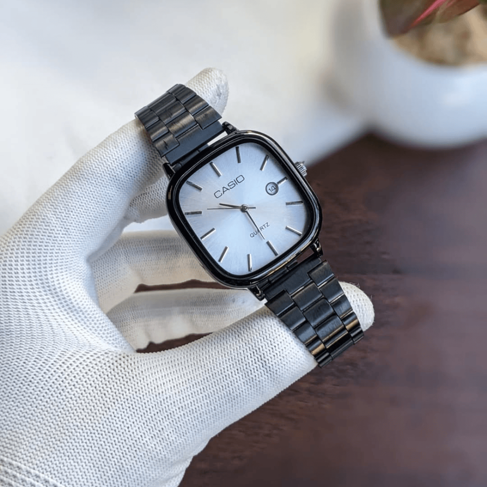 Casio Vintage Unisex Dijital Kol Saati Metal Kordon 50M Su Geçirmez Şık