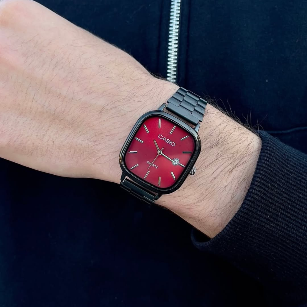 Casio Vintage Unisex Dijital Kol Saati Metal Kordon 50M Su Geçirmez Şık