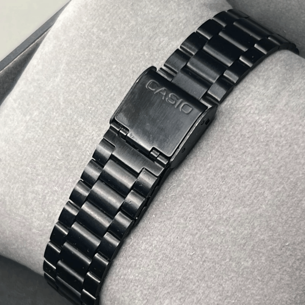 Casio Vintage Unisex Dijital Kol Saati Metal Kordon 50M Su Geçirmez Şık
