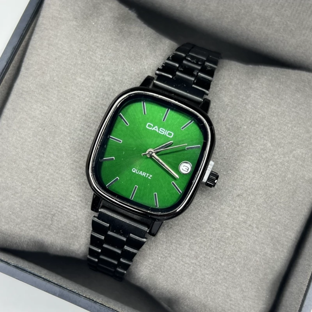 Casio Vintage Unisex Dijital Kol Saati Metal Kordon 50M Su Geçirmez Şık