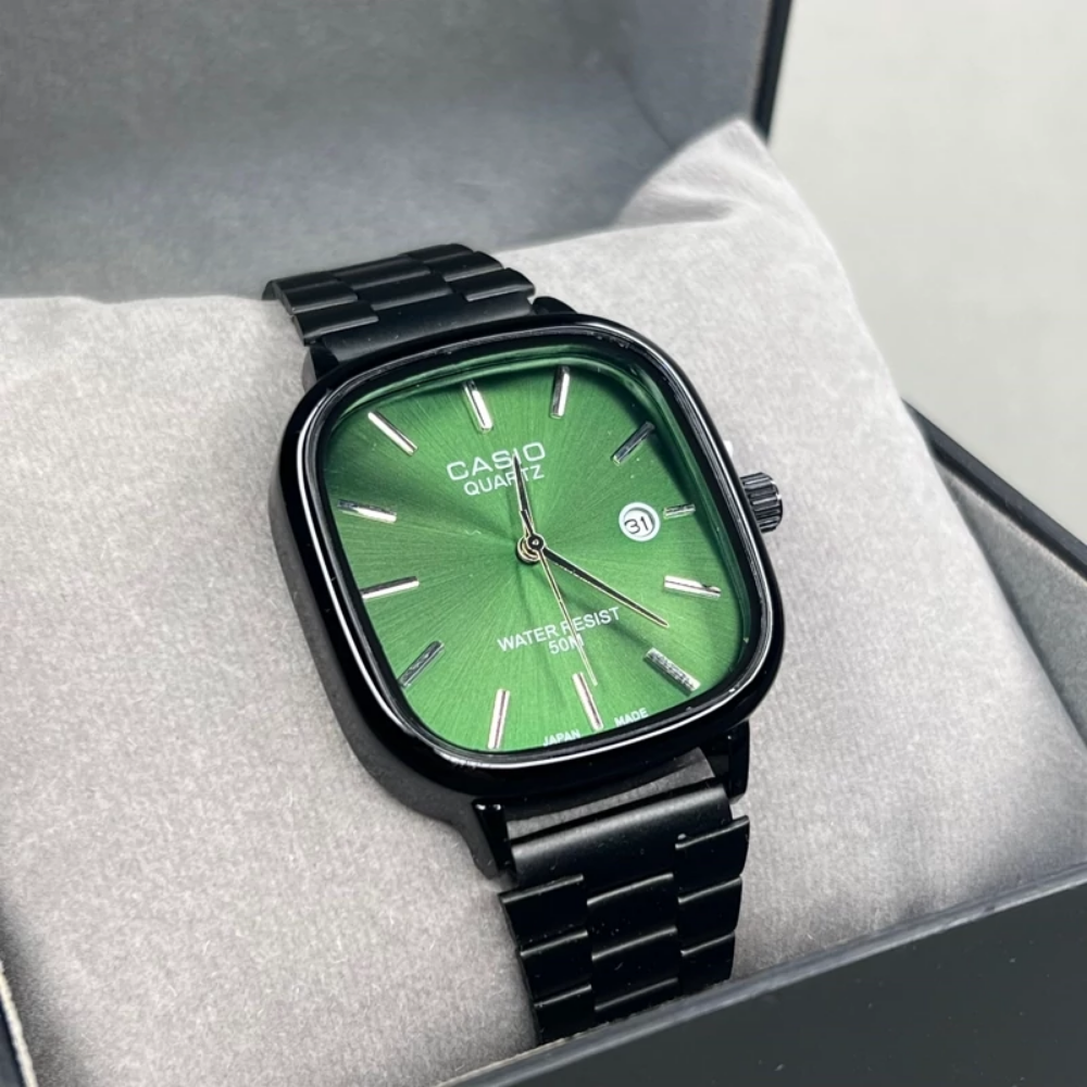 Casio Vintage Unisex Dijital Kol Saati Metal Kordon 50M Su Geçirmez Şık